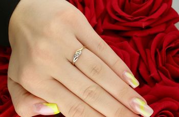 Złoty pierścionek z trzema diamentami „Pleciona Elegancja” 585  Żółte i białe złoto  CH449HSI2 Au.jpg